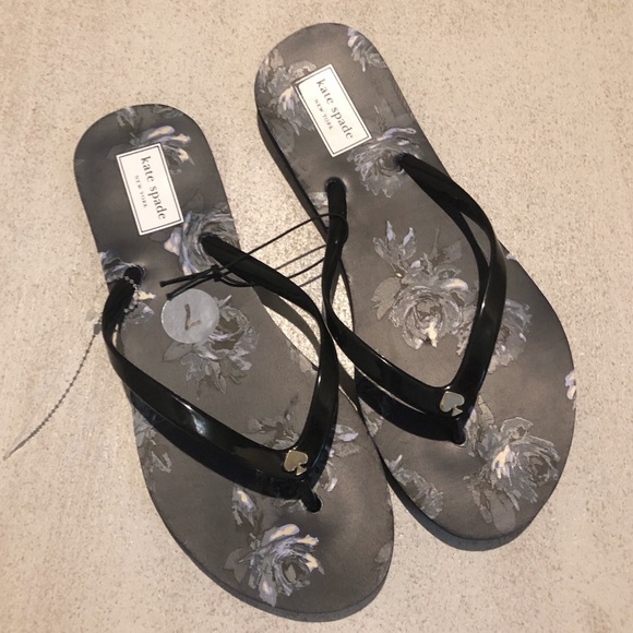 kate spade Shoes - {Kate Spade} Navy Blue Floral Sandals sz. 7